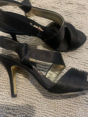 Nina Shoes Black Satin Knot Heel Sandals